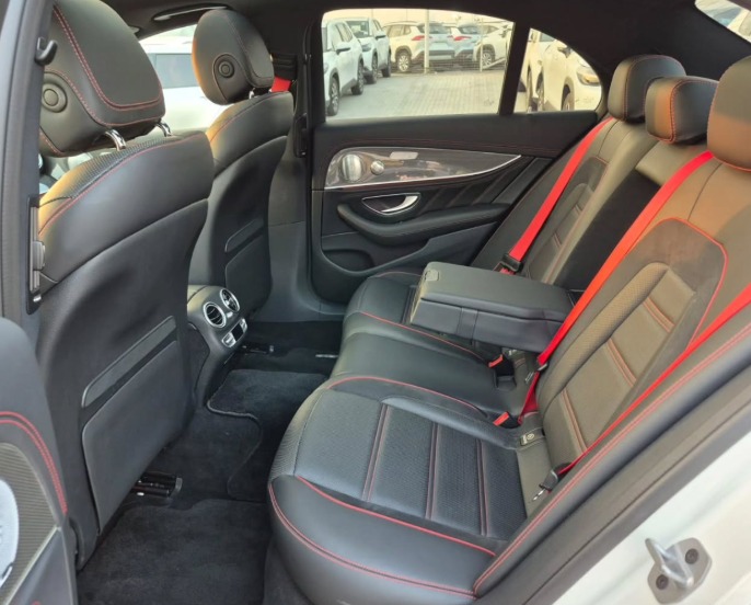 2019 MERCEDES BENZ E53 AMG V6 AUCTION GRADE 4.5/A Black White