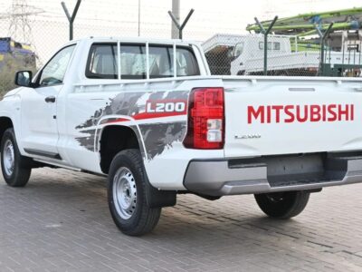 2026 Mitsubishi L200 L200 2.4L GL SCAB 4WD 5MT DIESEL M-LINE White Grey