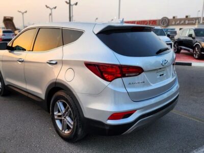 2017 Hyundai Santa Fe Sport 4 Cylinder Engine SUV Silver Grey