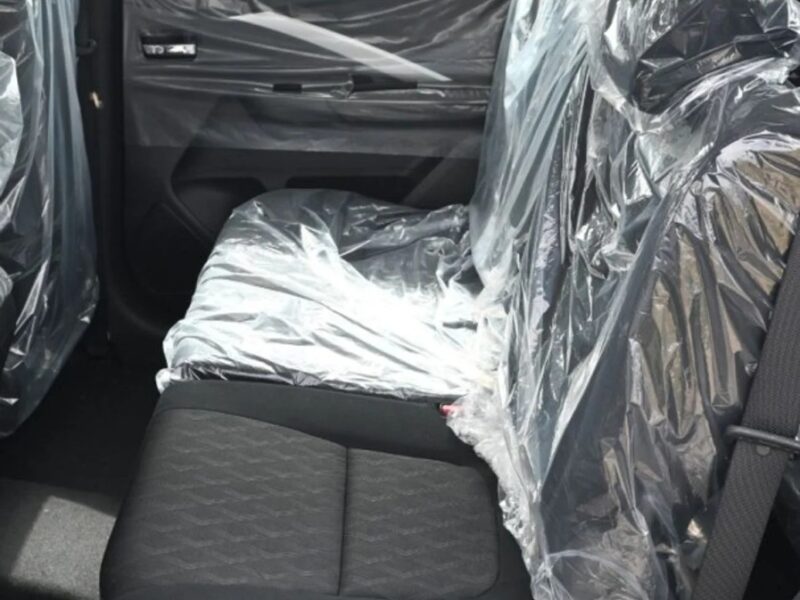 2024 Mitsubishi Xpander MITSUBISHI XPANDER 1.5L PREMIUM A/T PETROL Silver