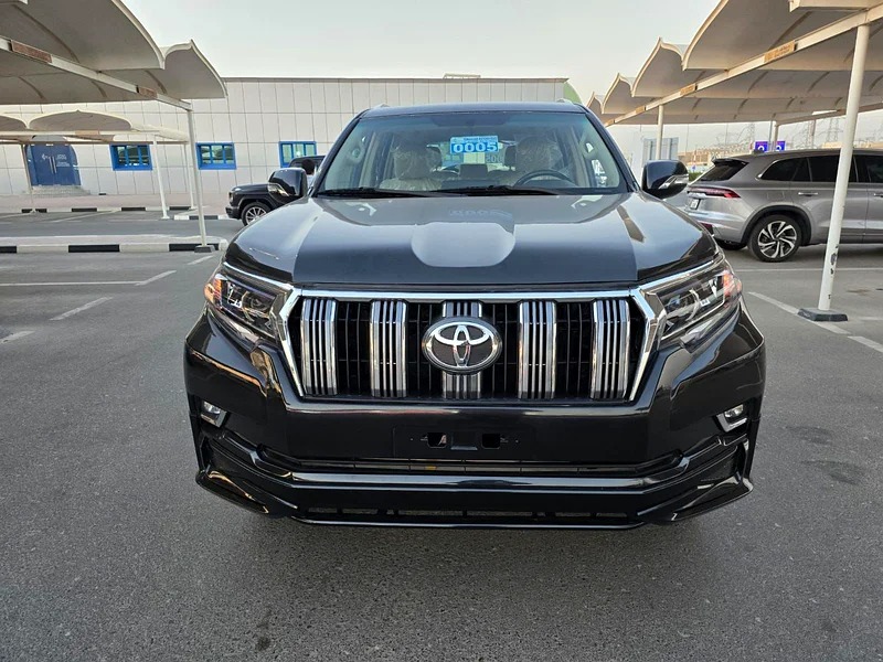2014 Toyota Prado TXL SUV 4 Cylinder Engine Black Beige GCC