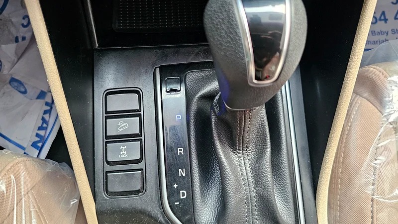 2018 Hyundai Tucson Comfort 4 Cylinder Engine SUV Grey Beige