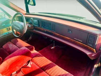 1993 Buick Other Other Buick Park Avenue Neat & Clean Car