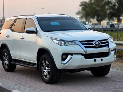 2019 Toyota Fortuner EXR 4 Cylinder Engine SUV White Brown