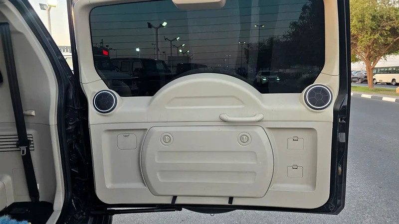 2013 Mitsubishi Pajero GLX 6 Cylinder Engine SUV Black Beige