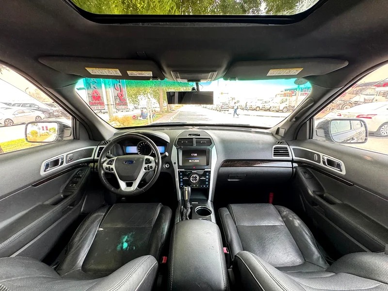 2011 Ford Explorer Limited 4WD Neat & Clean Car Black SUV