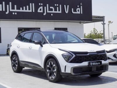 2025 Kia Sportage Kia Sportage 4 Cylinder Engine GCC Specs White Red