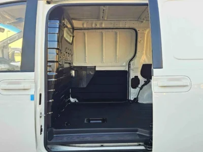 2025 Hyundai Staria CARGO 2.2L V4 DIESEL MANUAL GEAR BOX White Grey