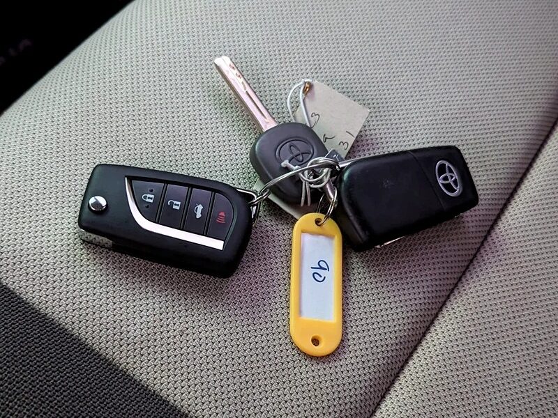 2021 Toyota Corolla XLI 4 Cylinder Engine GCC Specs Silver Grey