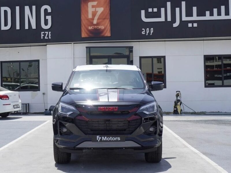 2026 Isuzu DMax 3.0L Crew Cab 4WD GT Diesel GCC Specs Black