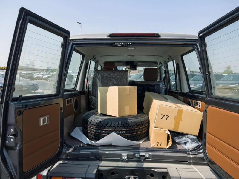 2025 Toyota Land Cruiser 70 TOYOTA LC76 LX 2.8L A/T GCC Grey Tan