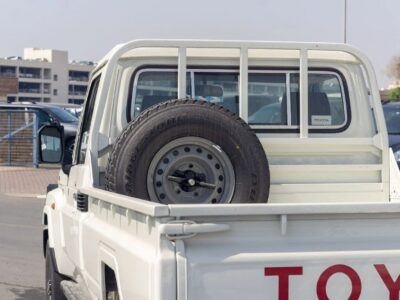 2025 Toyota Land Cruiser Pick Up LC79 2.8L T/DSL STD-E Diesel GCC White Brown