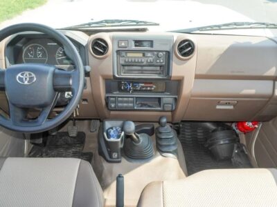 2025 Toyota Land Cruiser Pick Up White Brown Pick Up GCC Specs