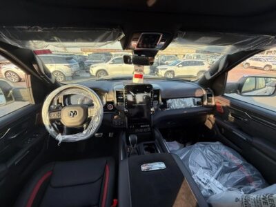 2025 RAM 1500 RHO 3.0L HO TWIN TURBO ESS BLACK FULL OPTION Black