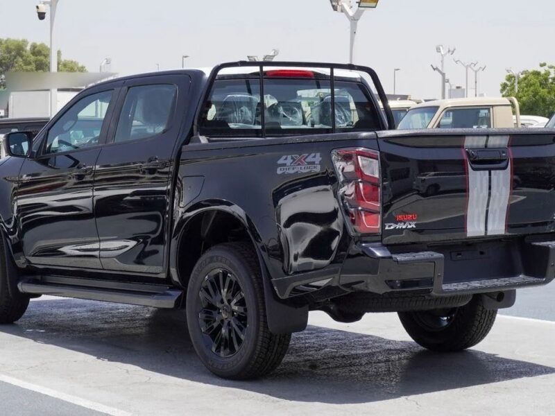 2026 Isuzu DMax 3.0L Crew Cab 4WD GT Diesel GCC Specs Black