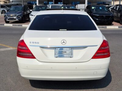 2006 Mercedes-Benz S-Class S 550 White Black in Perfect Condition
