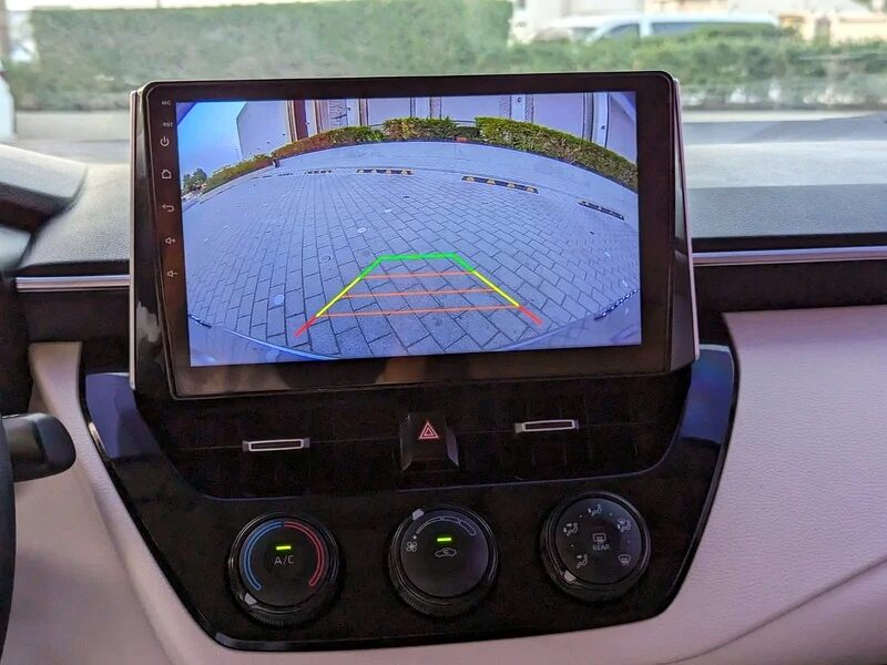 2021 Toyota Corolla XLI 4 Cylinder Engine GCC Specs Silver Grey