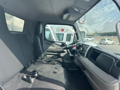 2022 Mitsubishi Canter Chiller Box Manual GCC Specs White Black