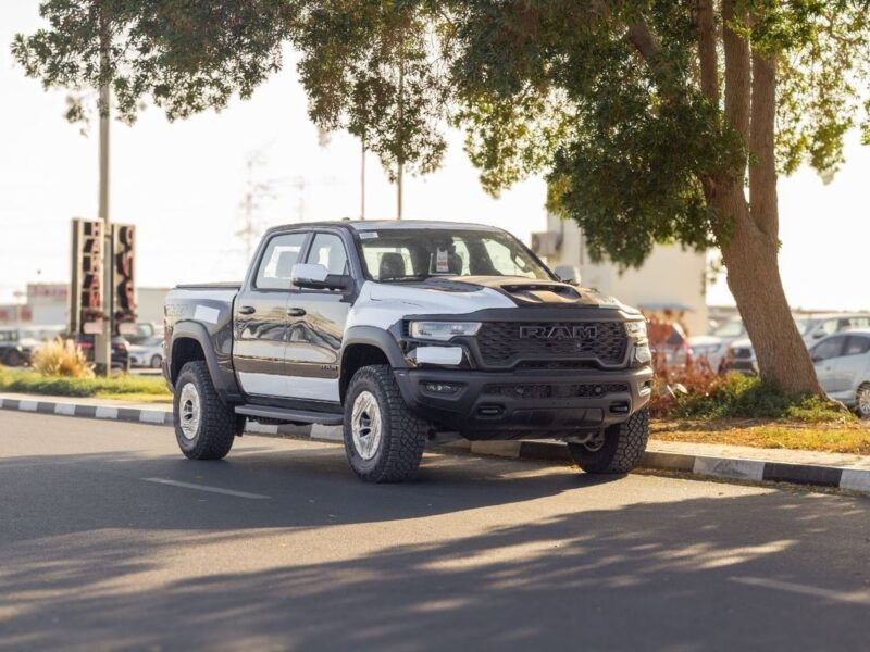 2025 RAM 1500 RHO 3.0L HO TWIN TURBO ESS BLACK FULL OPTION Black