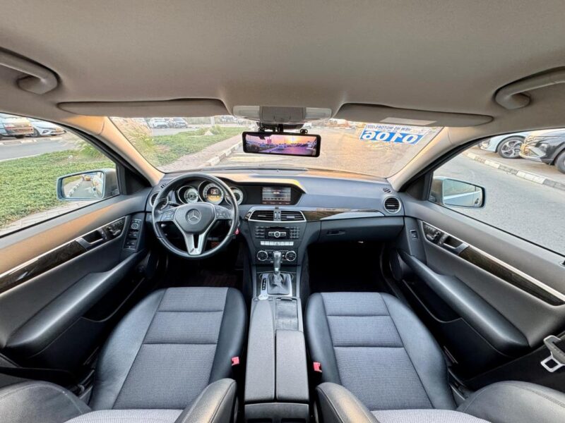 2012 Mercedes-Benz C 350 3.5-liter V6 Engine Grey Black
