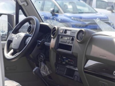 2025 Toyota Land Cruiser Pick Up LC79 2.8L T/DSL STD-E Diesel GCC White Brown