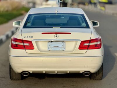 2011 Mercedes-Benz E 350 3.5-liter V6 Engine White Black