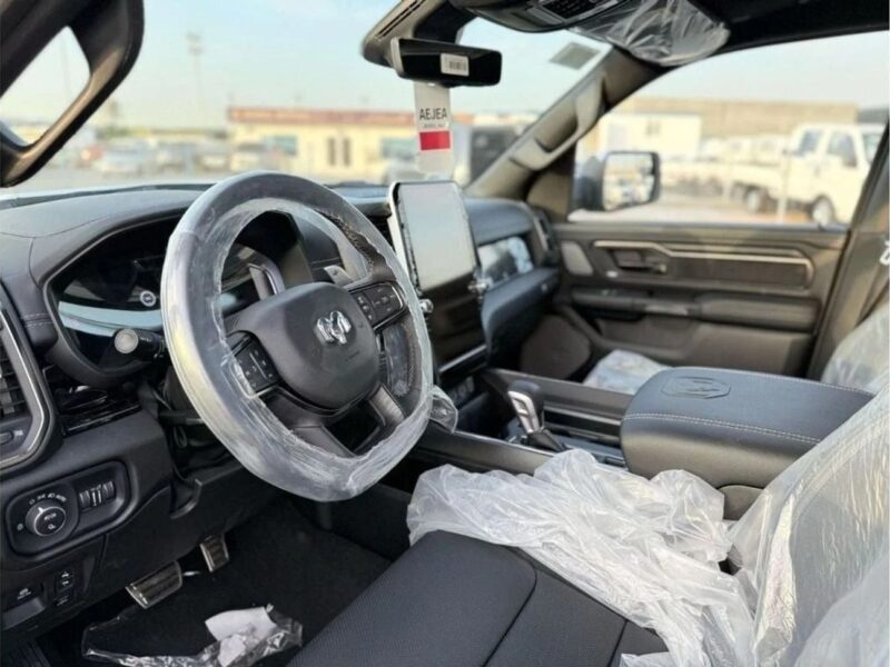 2025 RAM 1500 REBEL GT 3.0L TWIN TURBO ESS RAMBOX GCC Black