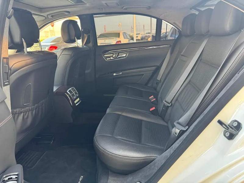 2012 Mercedes-Benz S-Class S 63 AMG in Perfect Condition White Black