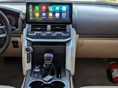 2015 Toyota Land Cruiser GXR TOP Full Option GCC Specs Black Beige