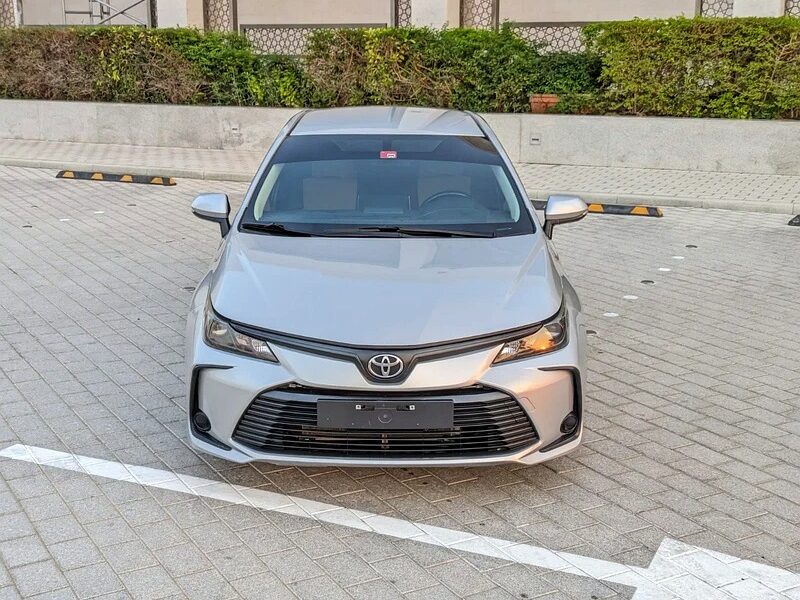 2021 Toyota Corolla XLI 4 Cylinder Engine GCC Specs Silver Grey