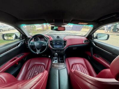 2015 Maserati Ghibli Ghibli S Q4 6 Cylinder Neat & Clean Car White Red