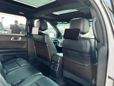 2015 Ford Explorer EcoBoost 4 Cylinder Engine Neat & Clean Car White Black