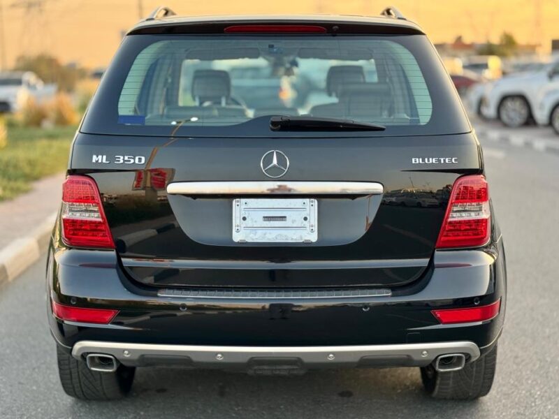 2010 Mercedes-Benz ML 350 3.5-liter V6 Engine Black Beige
