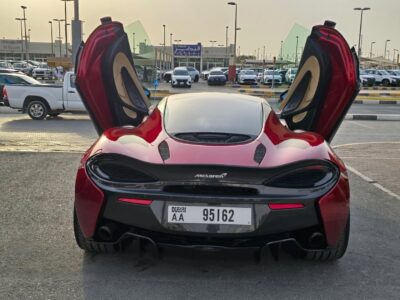 McLaren 570 GT Model 2017 Powerful V8 Twin-Turbo Engine Red Beige