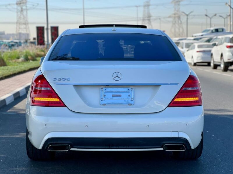 2011 Mercedes-Benz S 550 5.5L V8 Engine Automatic White Black