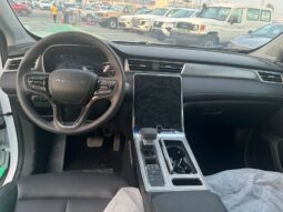 2023 MG RX5 1.5L Turbocharged 4-cylinder Petrol Engine White Black