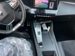 2023 Peugeot Peugeot 308 1.6 L Petrol FWD Automatic Green Black