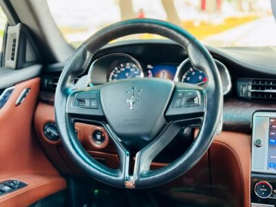 2013 Maserati Quattroporte S Neat & Clean Car Black Brown