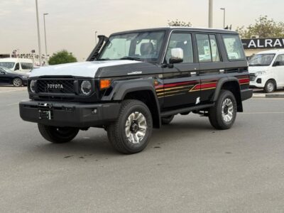 Toyota Land Cruiser LC 76 LX.Z 4WD FULL OPTION 2.8 DIESEL Black