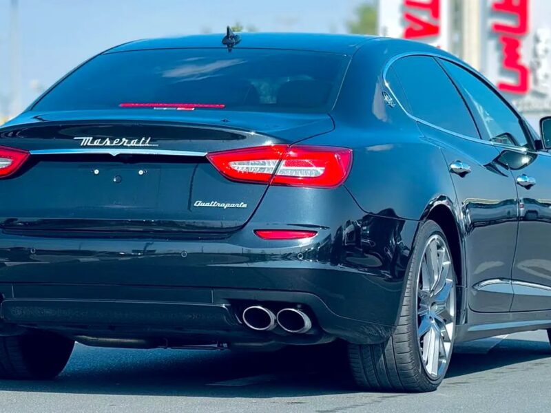 2013 Maserati Quattroporte S Neat & Clean Car Black Brown