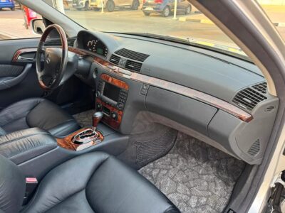 2005 Mercedes-Benz S-Class S 350 NEAT AND CLEAN CAR Silver Black