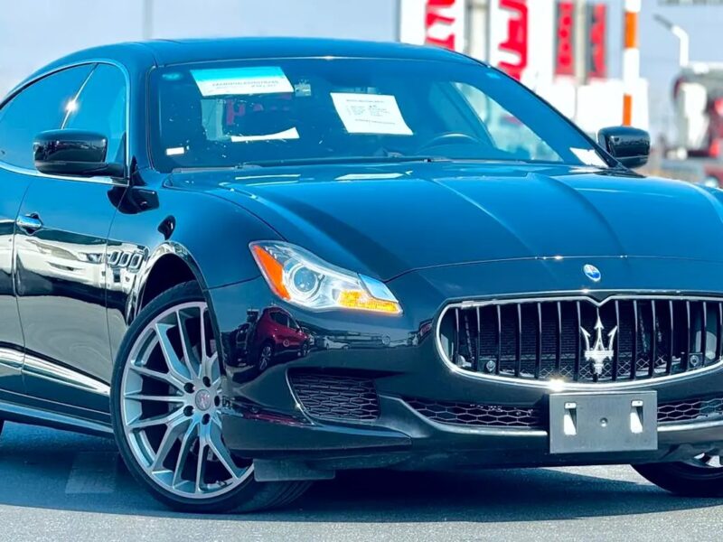 2013 Maserati Quattroporte S Neat & Clean Car Black Brown