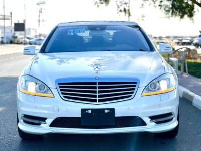 2011 Mercedes-Benz S 550 5.5L V8 Engine Automatic White Black