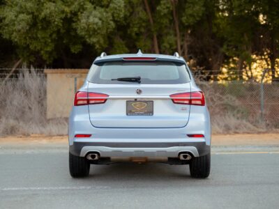 2022 MG RX5 Luxury 1.5 litre 4 Cylinder Engine GCC Specs Silver Brown