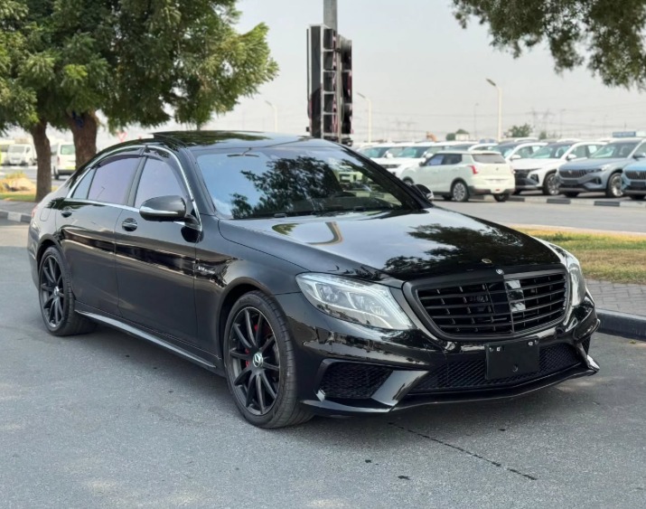 2015 MERCEDES BENZ S 63 AMG V8 AUCTION GRADE 4/B Black