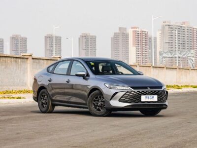 2025 BYD QIN PLUS BYD QIN Plus 1.5L Engine Hybrid Grey Beige