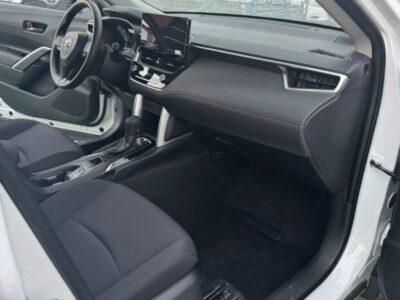 2025 Toyota Corolla Cross 2.0L 4-Cylinder Engine White Black