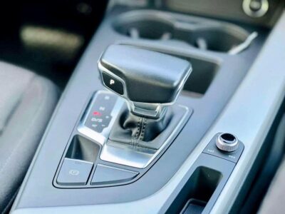 2021 Audi A4 40 TFSI 4 Cylinder Engine SUPER CLEAN CAR Grey Black