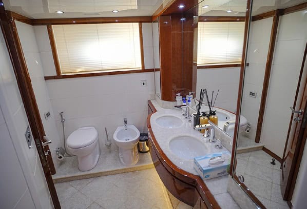 101 FT Majesty Yacht Charter for 50 PAX