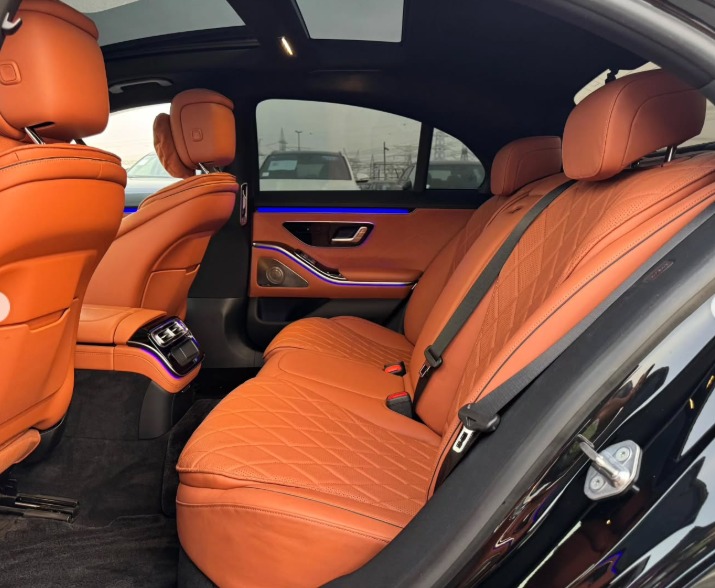 2021 MERCEDES BENZ S 500 V6 Black-Brown AUCTION GRADE 4.5/A